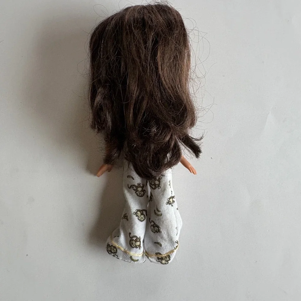 Bratz Yasmin Doll 2001‎ MGA Entertainment Brown Hair Monkey Pajama Pants Y2K